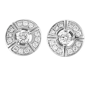 18ct - Circle Design with Claw RBC Centre Earrings